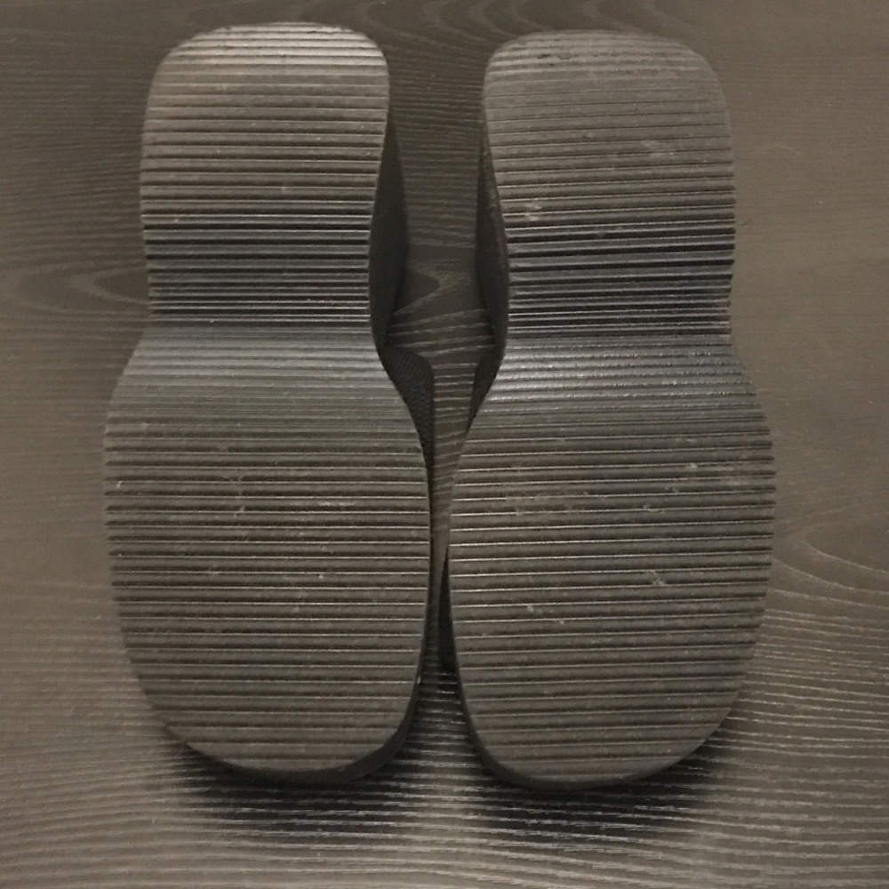 Chic Black Platform Slides | Minimalist Streetwear Wedge Sandals (EU 41 / US 10) - Picture 4 of 4